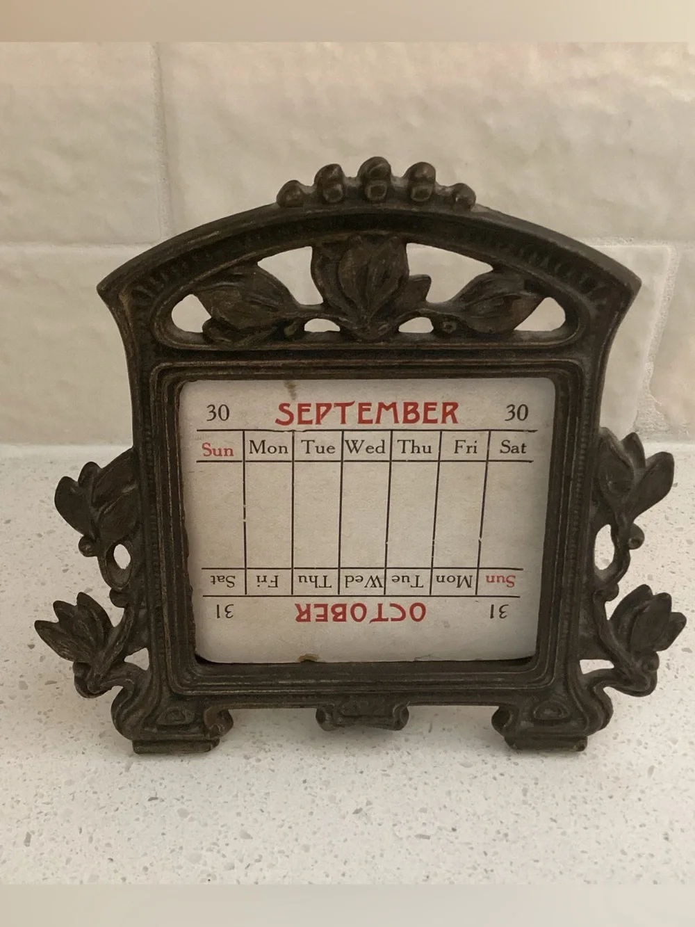 Antique Art Nouveau desk Calendar dating from early 1900s (circa 1910-1915)